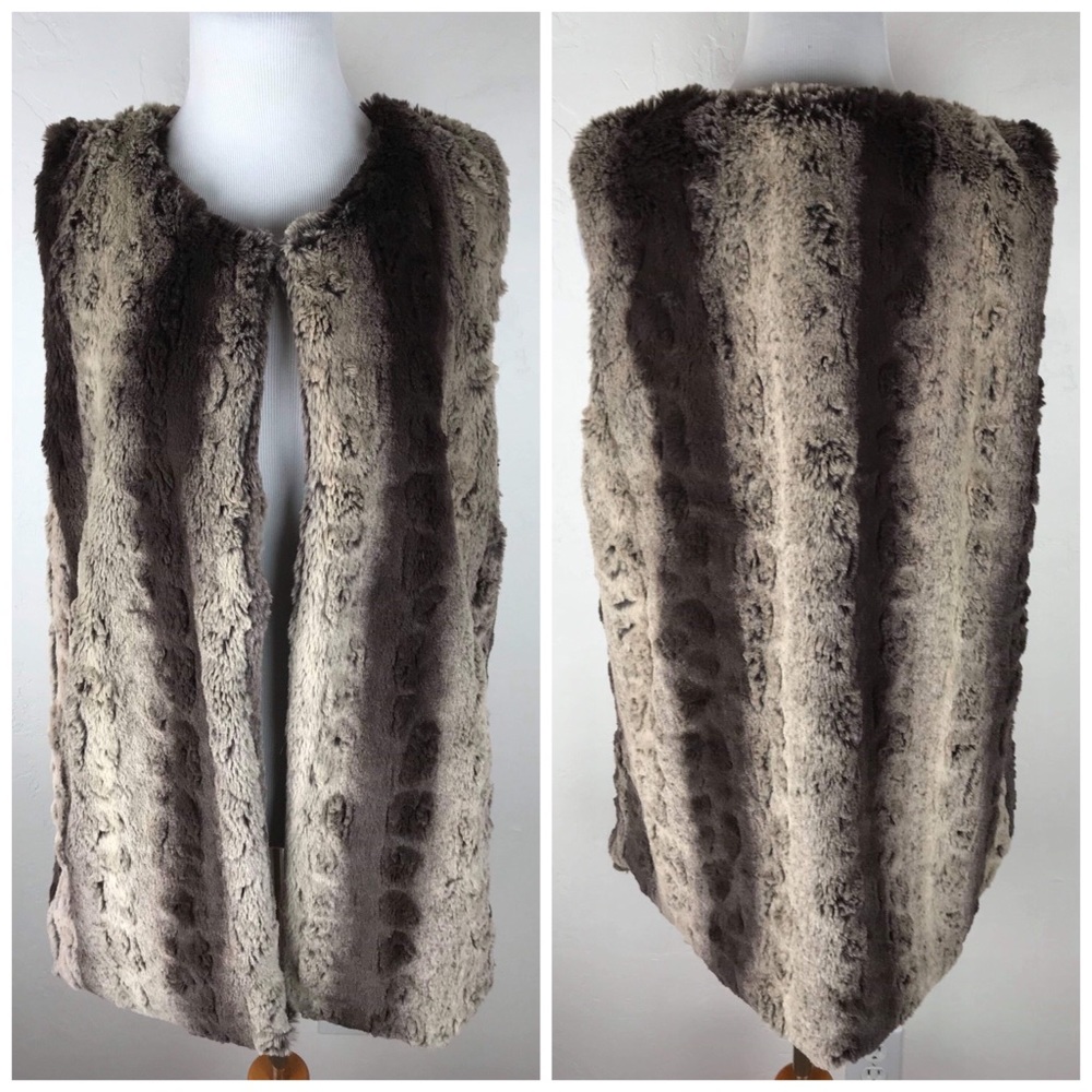 Betsey Johnson Faux Fur Vest NEW